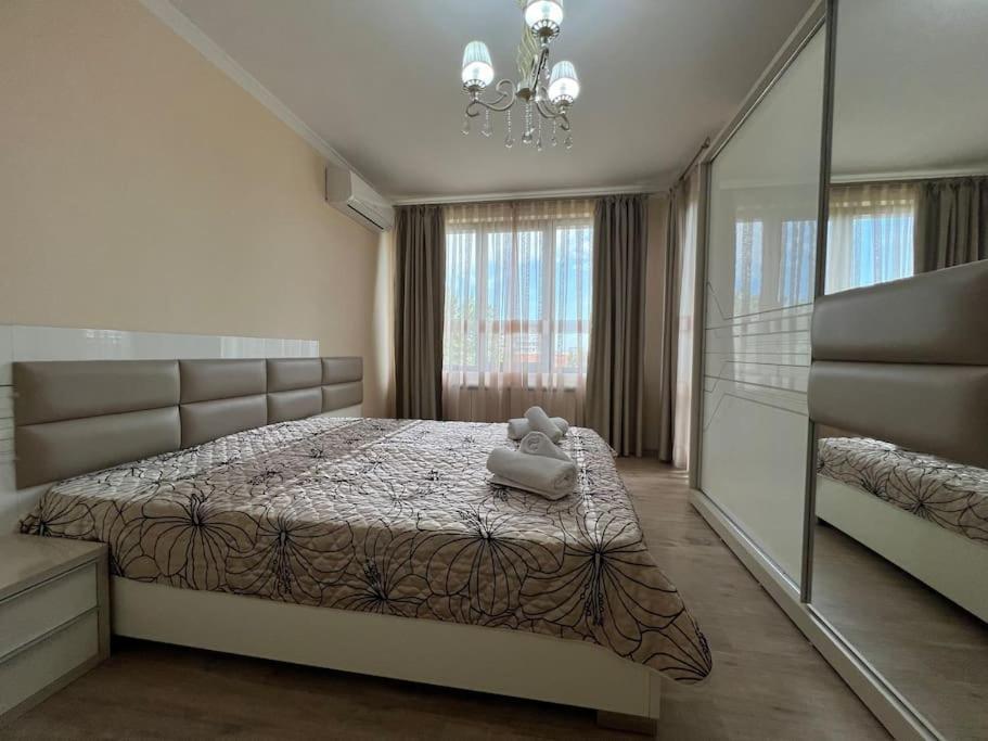 Cozy Apartment - Free Parking Plovdiv Exterior foto