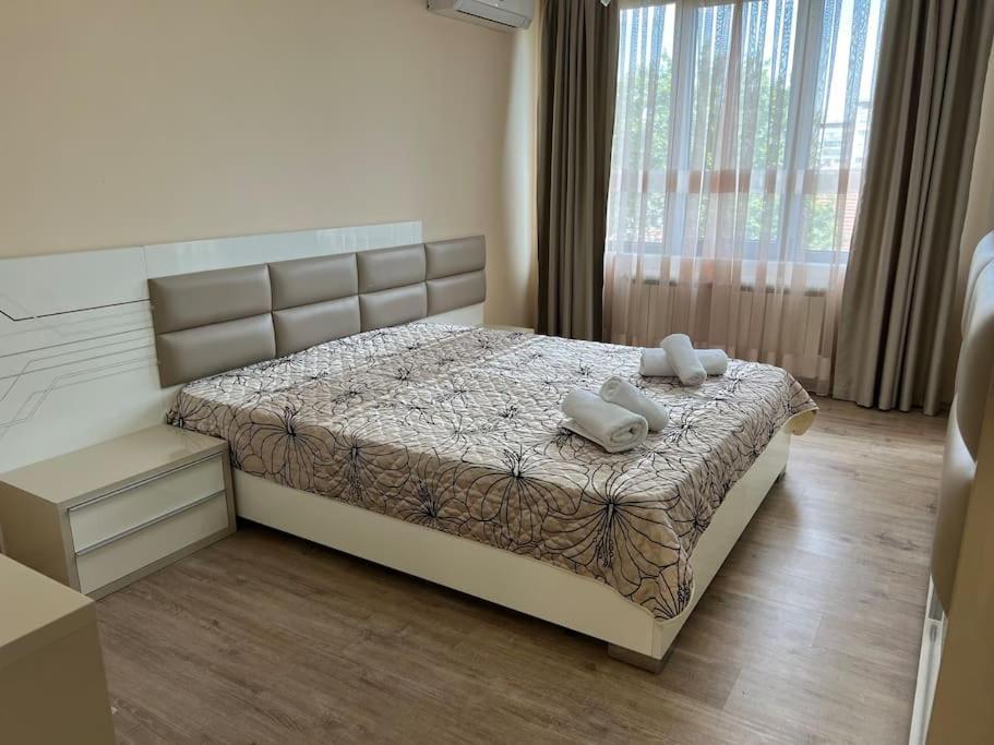 Cozy Apartment - Free Parking Plovdiv Exterior foto